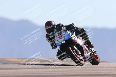 media/Nov-06-2023-Moto Forza (Mon) [[ce023d0744]]/2-Advanced Group/Session 4 (Turn 9)/